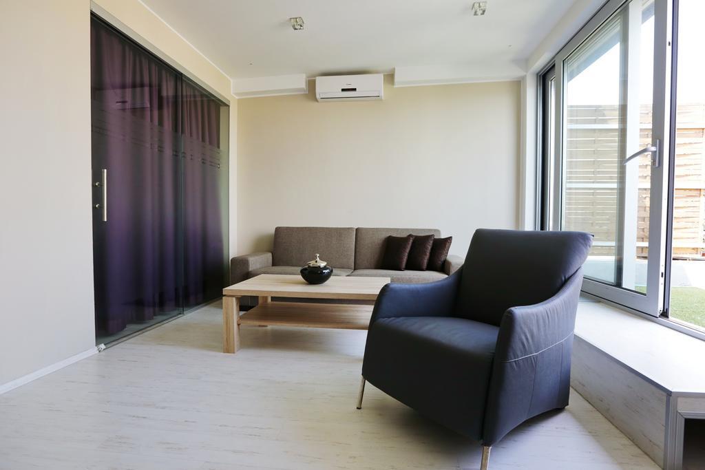 City Hotel Nitra With Free Parking Bagian luar foto